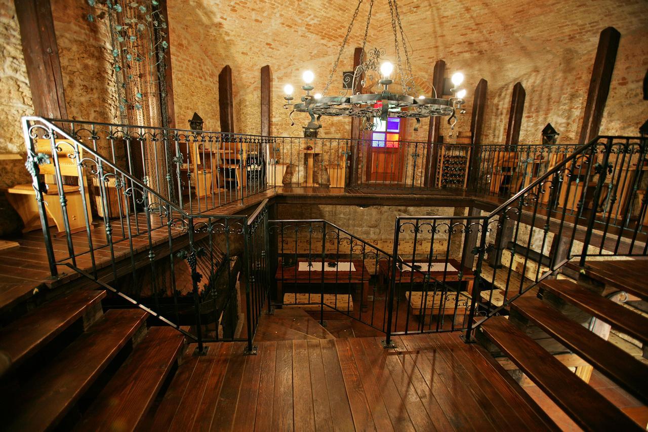 Chateau Krakovany المظهر الخارجي الصورة