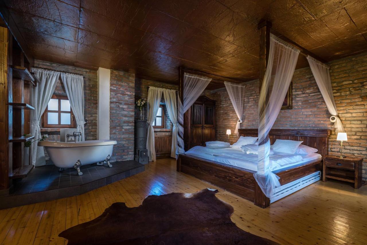 Chateau Krakovany المظهر الخارجي الصورة